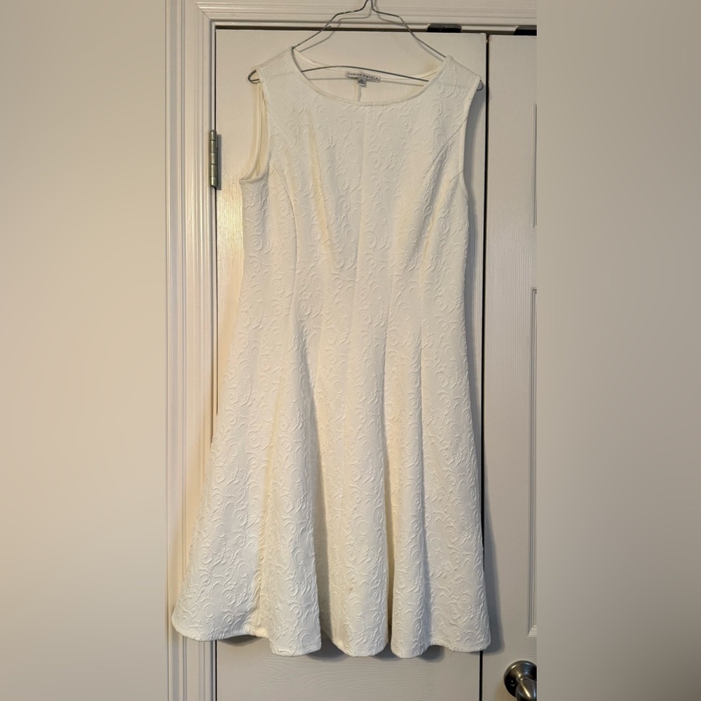 Sandra Darren Cream Textured Midi Dress